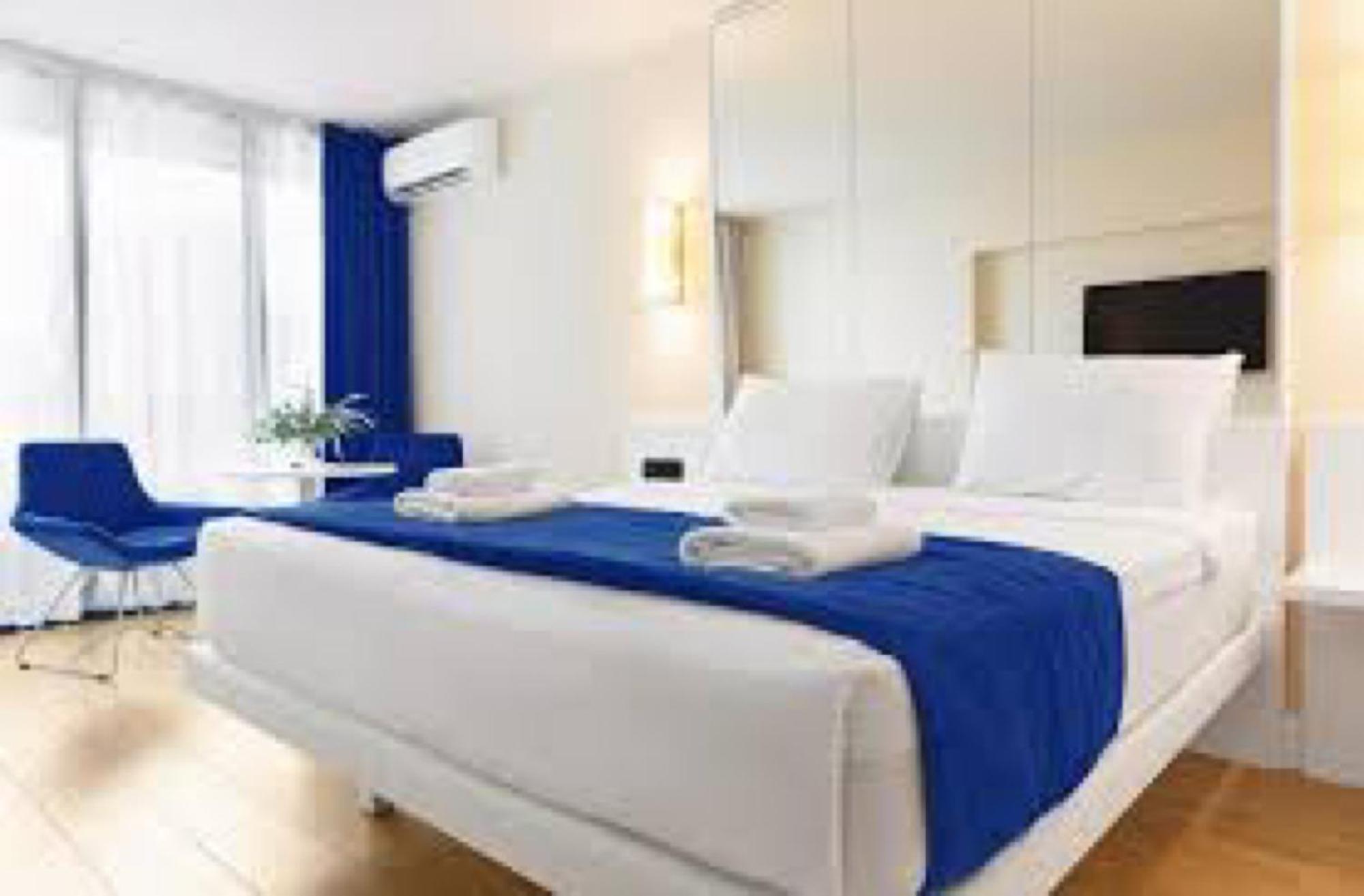 Sea View Orbi City Aparthotel Batumi Exterior photo